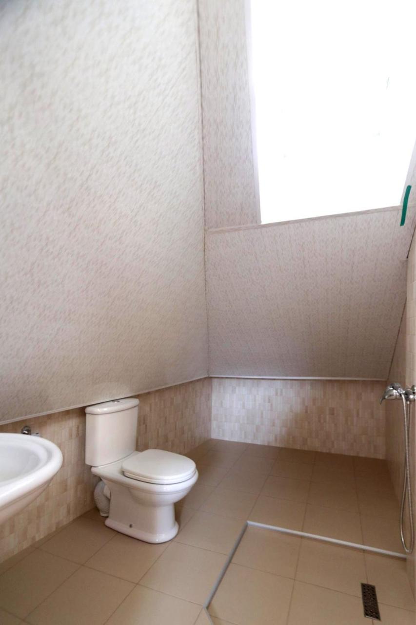 Garnim Guest House エレバン エクステリア 写真